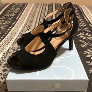 Life Stride Soft System Maria heels in black 8.5
